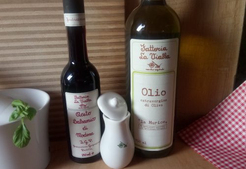 Olivenöl Olio extravergine di Oliva und Essig Aceto Balsamico di Modena der Fattoria La Vialla (2)