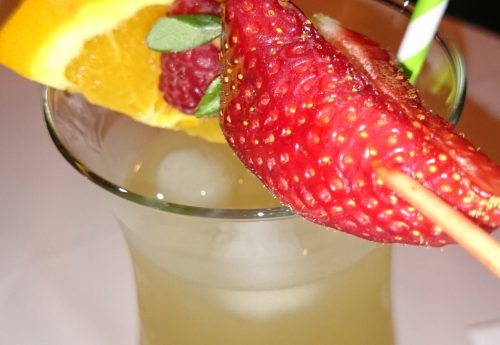 Bio Restaurant Seidenspinner im Lindenhofsgarten in Oldenburg Cocktail Piña Colada