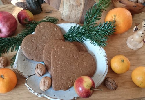 Aromatische Lebkuchen Herzen von Lebe Gesund (4)