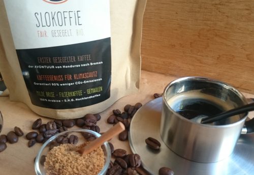 Slokoffie fair. gesegelt. bio. Kaffee garantiert 90% weniger CO² Emissionen (1)