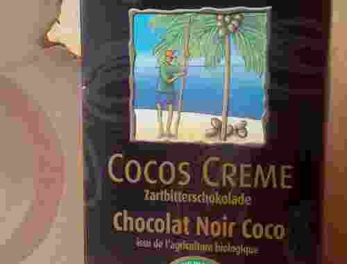 vegane Zartbitterschokolade Cocos Creme von Rapunzel Hand in Hand Partner Vollrohrzucker Kakao