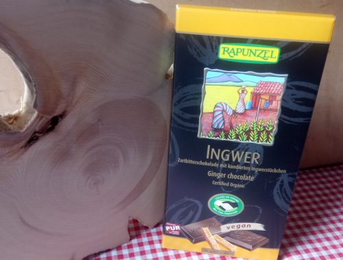 vegane Zartbitterschokolade mit kandiertem Ingwer von Rapunzel Hand in Hand Partner 