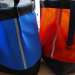 Vegane, handgefertigte Taschen aus der Manufaktur Ewert in Oldenburg idea4tex Tasche in blau und orange (4)