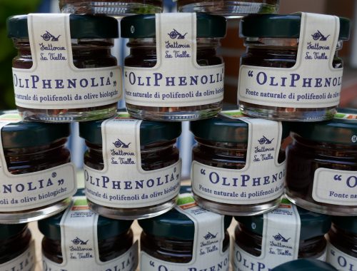 OliPhenolia mit Traubensaft oder OliPhenolia bitter, Nahrungsergänzungsmittel der Fattoria La Vialla--16 Einheiten á 2 Gläser